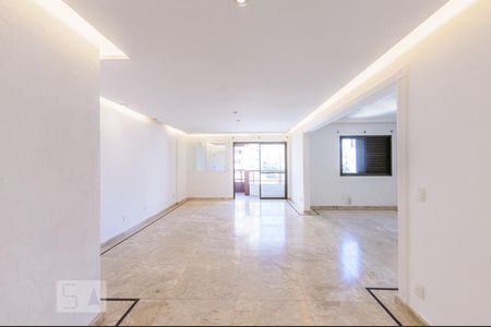 Sala de apartamento à venda com 3 quartos, 146m² em Cambuí, Campinas