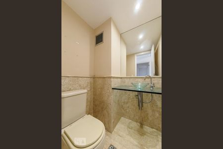 Apartamento à venda com 146m², 3 quartos e 2 vagasLavabo