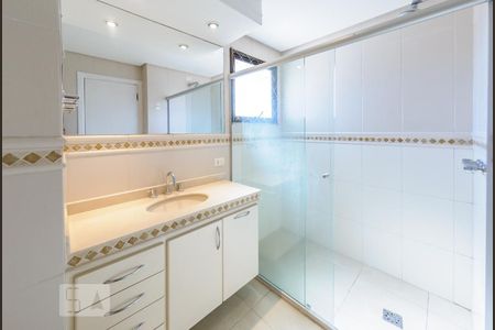Apartamento à venda com 146m², 3 quartos e 2 vagasBanheiro - Suite