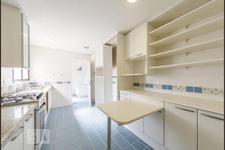 Apartamento à venda com 146m², 3 quartos e 2 vagasCozinha