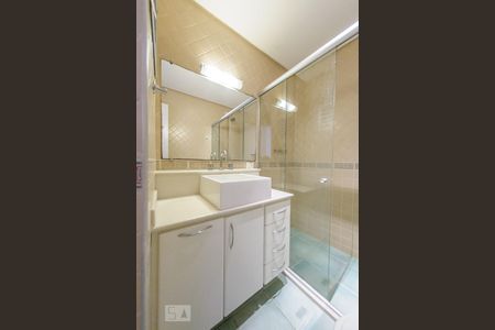 Apartamento à venda com 146m², 3 quartos e 2 vagasBanheiro Social