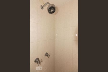 Apartamento à venda com 67m², 2 quartos e 2 vagasBanheiro Chuveiro