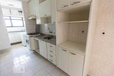 Apartamento à venda com 67m², 2 quartos e 2 vagasCozinha