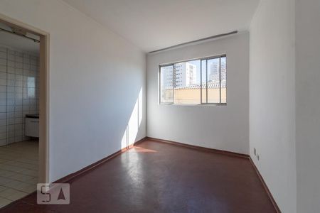 Apartamento para alugar com 65m², 2 quartos e 1 vagaSala