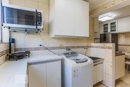 Apartamento à venda com 104m², 3 quartos e 1 vagaÁrea de Serviço