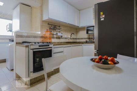 Apartamento à venda com 104m², 3 quartos e 1 vagaCozinha - Armários