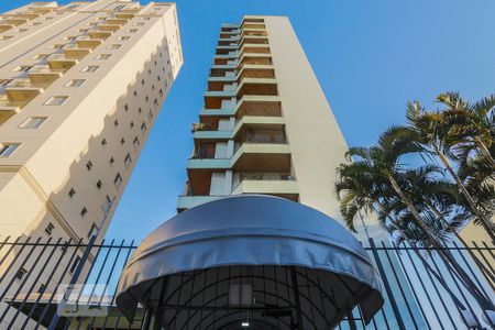 Apartamento à venda com 104m², 3 quartos e 1 vagaFachada