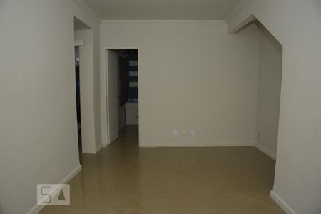 Sala de apartamento à venda com 2 quartos, 70m² em Cidade de Deus, Rio de Janeiro