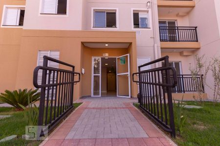 Apartamento para alugar com 43m², 2 quartos e sem vagaEntrada do bloco