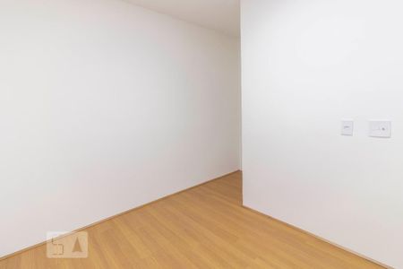 Quarto 2 de apartamento para alugar com 2 quartos, 43m² em Bom Retiro, São Paulo