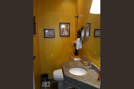 Apartamento à venda com 269m², 4 quartos e 4 vagasBanheiro