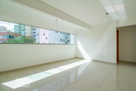 Apartamento para alugar com 96m², 3 quartos e 2 vagasSala