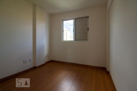 Apartamento para alugar com 96m², 3 quartos e 2 vagassuíte