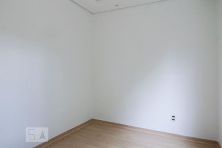 quarto 1 de apartamento para alugar com 2 quartos, 46m² em Santa Amélia, Belo Horizonte