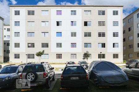 Apartamento para alugar com 46m², 2 quartos e 1 vaga Apartamento para alugar com 46m², 2 quartos e 1 vagaFachada