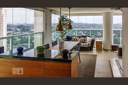 Apartamento para alugar com 185m², 3 quartos e 3 vagas Apartamento para alugar com 185m², 3 quartos e 3 vagasVaranda