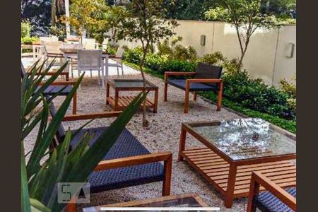 Apartamento para alugar com 185m², 3 quartos e 3 vagas Apartamento para alugar com 185m², 3 quartos e 3 vagasÁrea comum