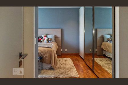 Apartamento para alugar com 185m², 3 quartos e 3 vagas Apartamento para alugar com 185m², 3 quartos e 3 vagasSuíte 3