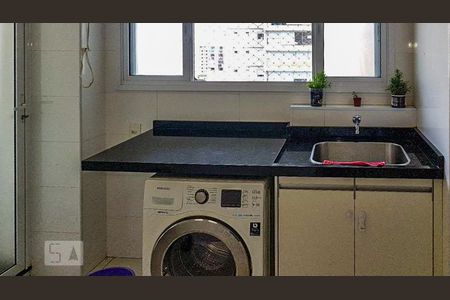 Apartamento para alugar com 185m², 3 quartos e 3 vagas Apartamento para alugar com 185m², 3 quartos e 3 vagasÁrea de Serviço