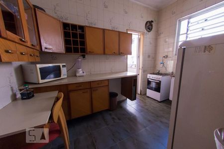 Apartamento para alugar com 132m², 6 quartos e sem vagaCozinha