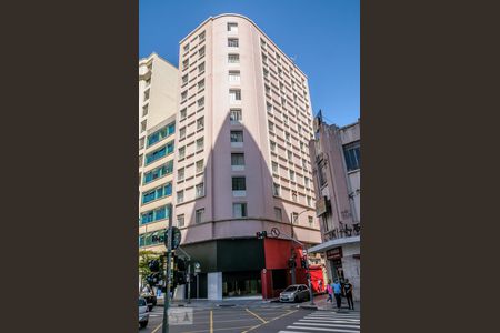 Apartamento à venda com 96m², 2 quartos e sem vagaFachada do Prédio