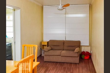 Sala de apartamento à venda com 1 quarto, 49m² em Teresópolis, Porto Alegre