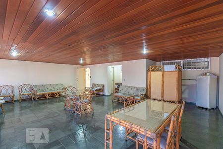 Apartamento para alugar com 79m², 2 quartos e 1 vagaÁrea comum - Salão de festas