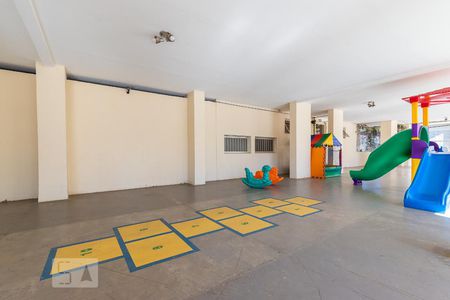Apartamento para alugar com 79m², 2 quartos e 1 vagaÁrea Comum - Playground