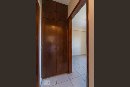 Apartamento para alugar com 79m², 2 quartos e 1 vagaHall dos quartos