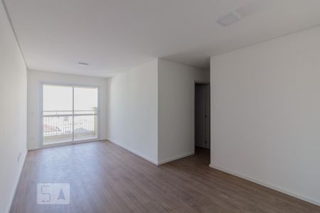 Sala de apartamento para alugar com 3 quartos, 78m² em Vila Alzira, Santo André