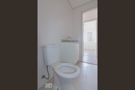 Banheiro de apartamento para alugar com 3 quartos, 78m² em Vila Alzira, Santo André