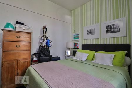 Apartamento à venda com 117m², 3 quartos e 2 vagasQuarto 1