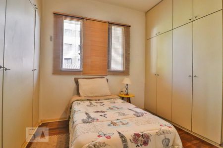Apartamento à venda com 117m², 3 quartos e 2 vagasQuarto 2