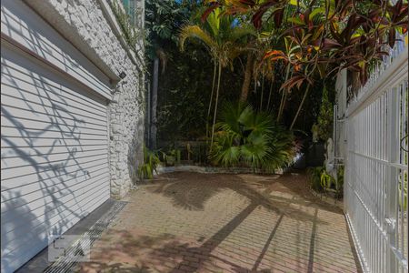 Casa à venda com 900m², 4 quartos e 3 vagasGaregem 