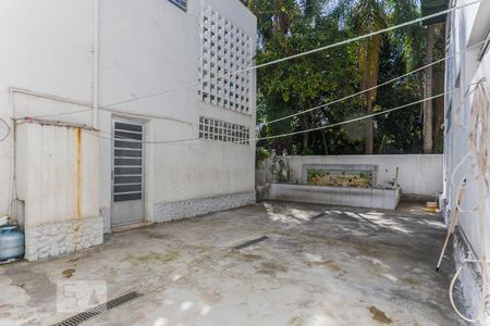 Casa à venda com 900m², 4 quartos e 3 vagasÁrea do Quintal