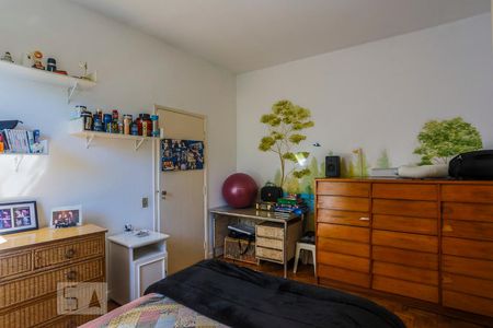 Casa à venda com 900m², 4 quartos e 3 vagasQuarto 3