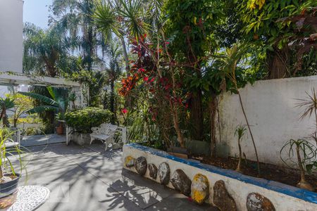 Casa à venda com 900m², 4 quartos e 3 vagasCaminho Jardim