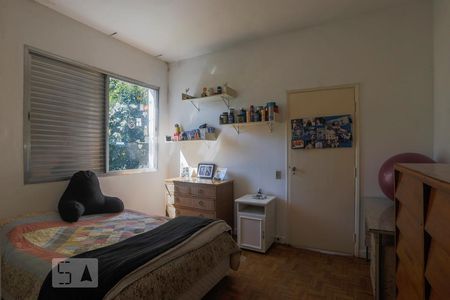 Casa à venda com 900m², 4 quartos e 3 vagasQuarto 3