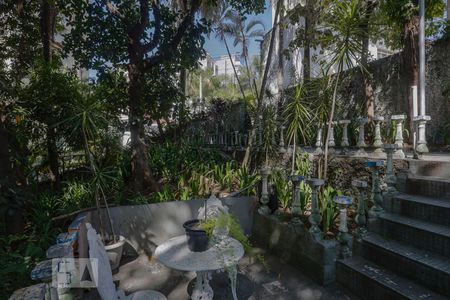 Casa à venda com 900m², 4 quartos e 3 vagasJardim