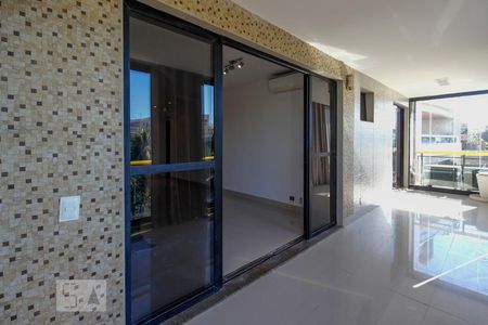 Varanda de apartamento para alugar com 4 quartos, 140m² em Recreio dos Bandeirantes, Rio de Janeiro