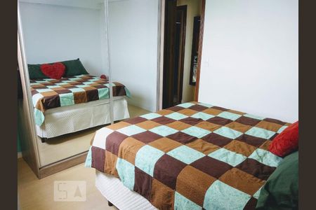 Apartamento à venda com 4 quartos, 146m² em Parque Tomas Saraiva, São Paulo