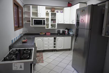 Casa à venda com 305m², 4 quartos e sem vagaCozinha