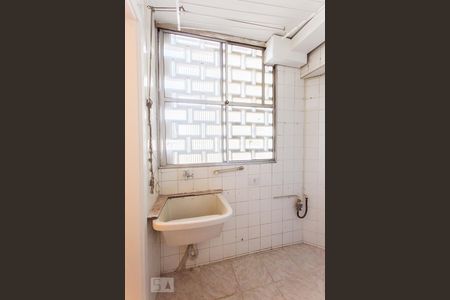 Apartamento à venda com 80m², 2 quartos e 1 vagaÁrea de Serviço