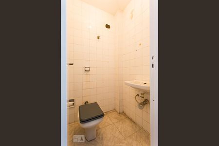 Apartamento à venda com 80m², 2 quartos e 1 vagaBanheiro de Serviço