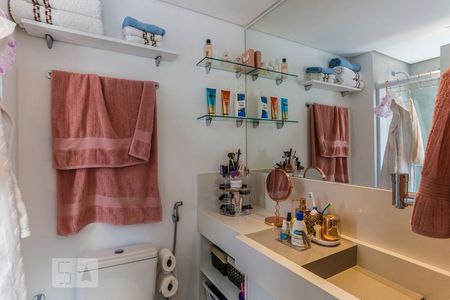 Apartamento para alugar com 45m², 1 quarto e 1 vagaBanheiro da Suíte