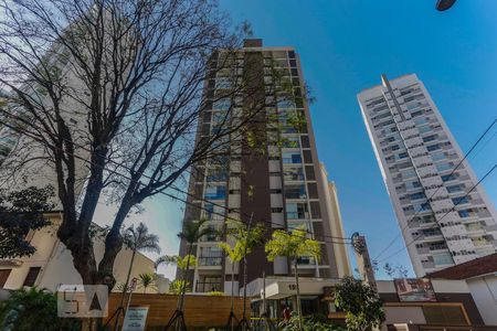 Apartamento para alugar com 45m², 1 quarto e 1 vagaFachada