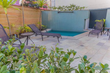 Apartamento para alugar com 45m², 1 quarto e 1 vagaÁrea comum - Piscina