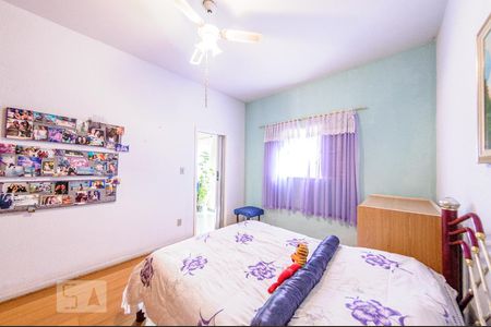 Casa à venda com 316m², 3 quartos e 2 vagas Casa à venda com 316m², 3 quartos e 2 vagasQuarto 3