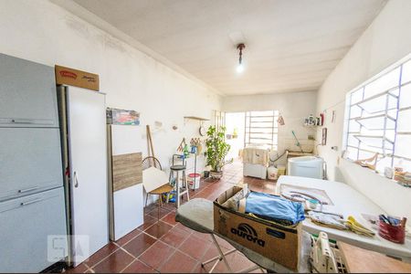 Casa à venda com 316m², 3 quartos e 2 vagas Casa à venda com 316m², 3 quartos e 2 vagasOficina - Fundos
