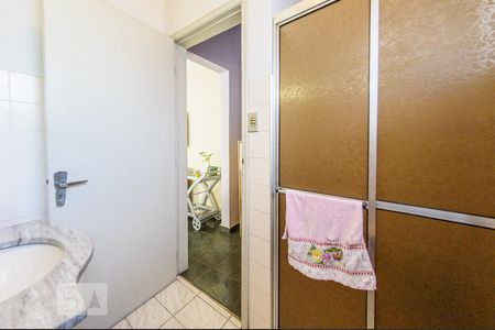 Casa à venda com 316m², 3 quartos e 2 vagas Casa à venda com 316m², 3 quartos e 2 vagasBanheiro 1